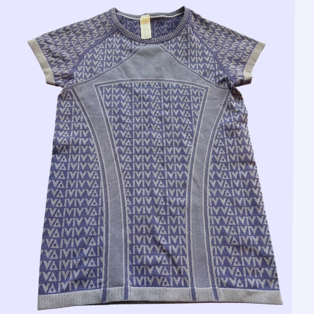 Ivivva by Lululemon Girls Spell out Logo Purple Knit Short Sleeve Top Size 12